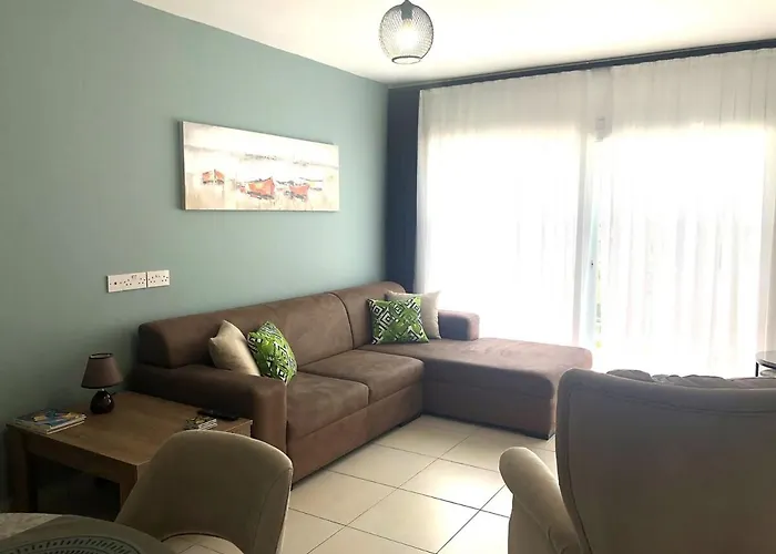 Flat In Kyrenia, Cyprus * Cirénia