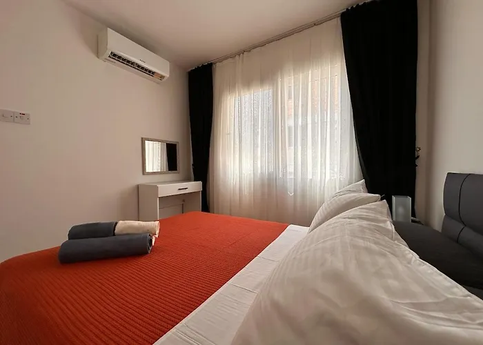 Flat In Kyrenia, Cyprus * Cirénia